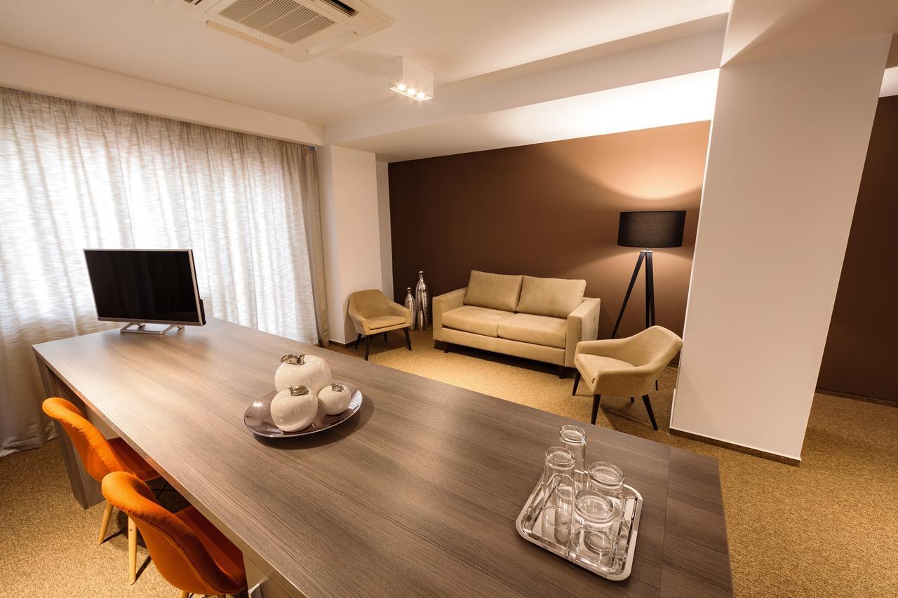 Отель Premium Wellness Institute Бухарест Экстерьер фото